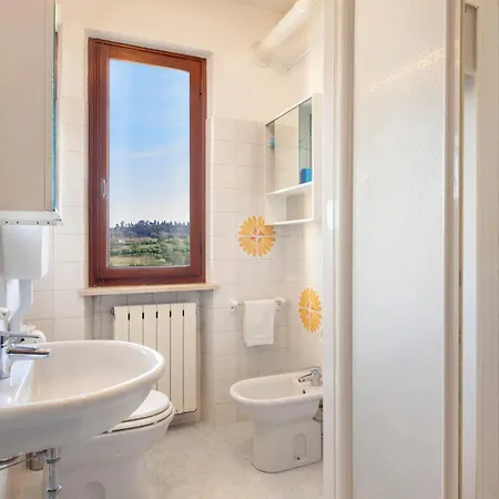 Casa Sole Con Terrazzo Appartement